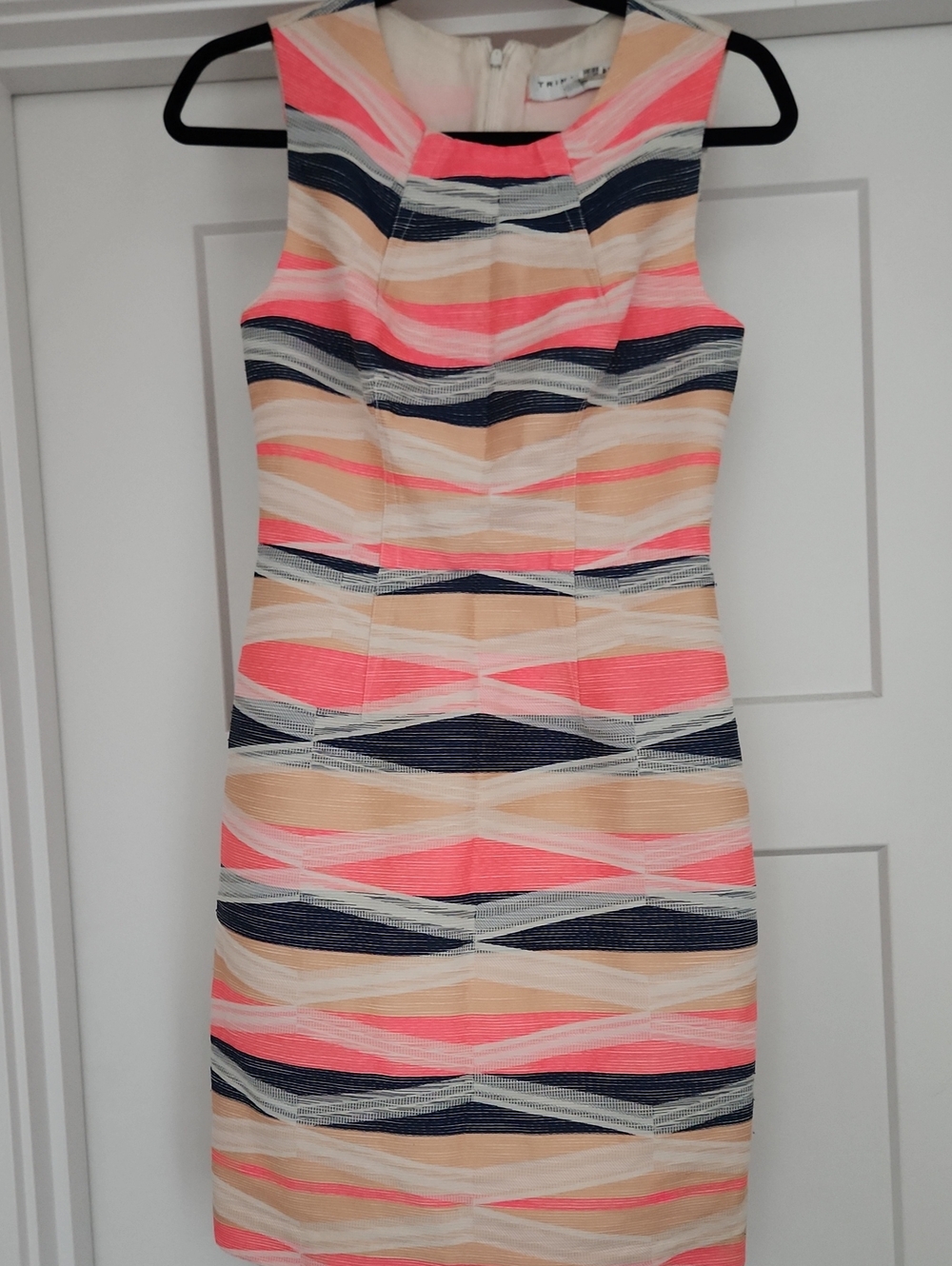 Trina Turk Kurdson Sleeveless Sheath Dress Pink Multicolor Stripe Size 2